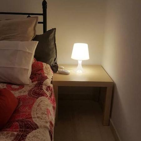 Apartment By Sepolia Metro-Ησυχη Γκαρσονιερα Κοντα Στο Μετρό 아테네 외부 사진